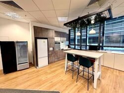 PLUS (D1), Office #599081461